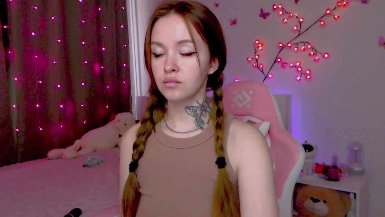 NaughtyMable Adult Chat September 14, 2025