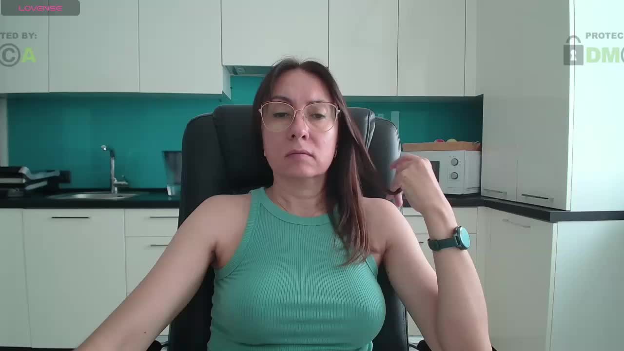 Valerianice Adult Chat September 14, 2025