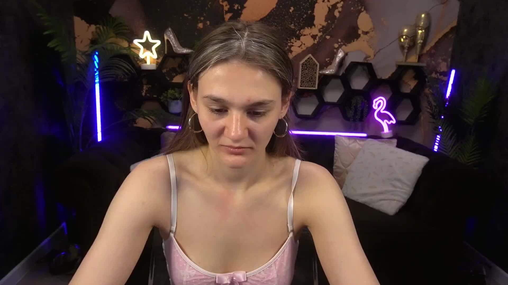 DiamondGoldie Adult Chat September 15, 2025