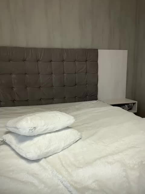 BabyDarii Adult Chat September 14, 2025