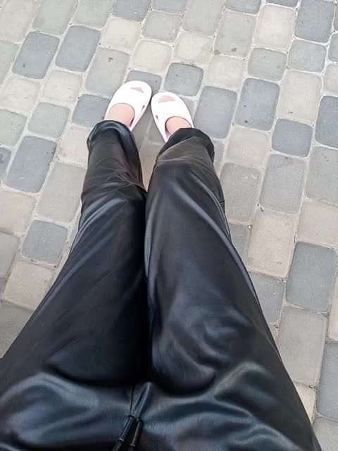 klubnichkka Adult Chat September 15, 2025