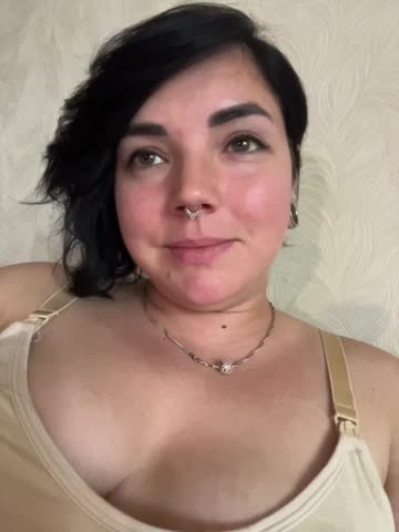 Vikki_Fox Adult Chat September 15, 2025