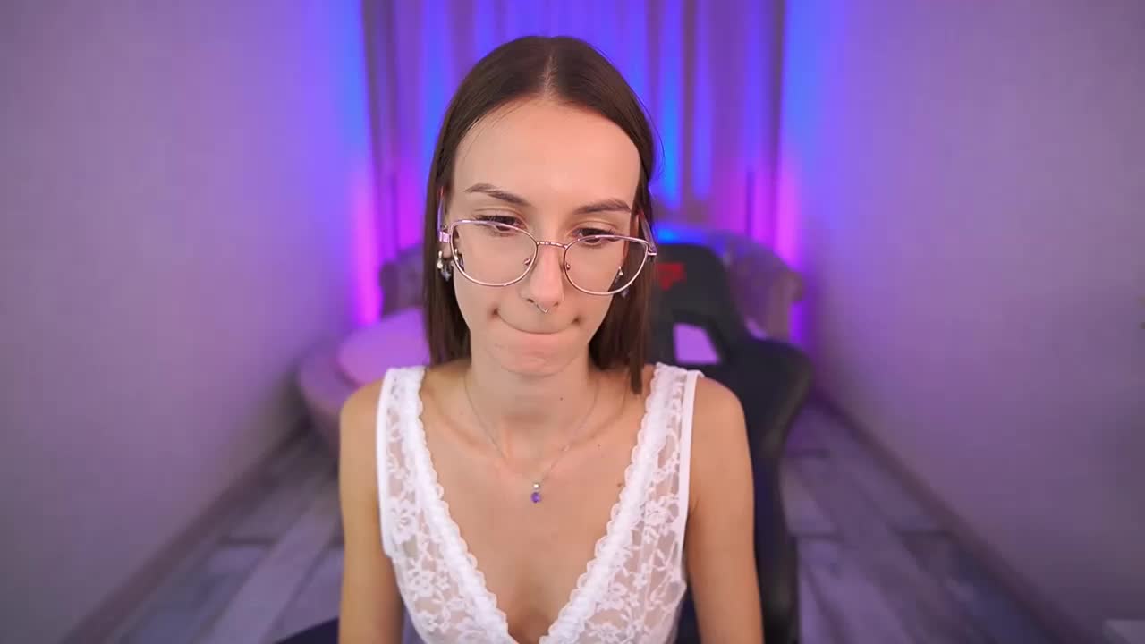 CozyMell Adult Chat September 15, 2025