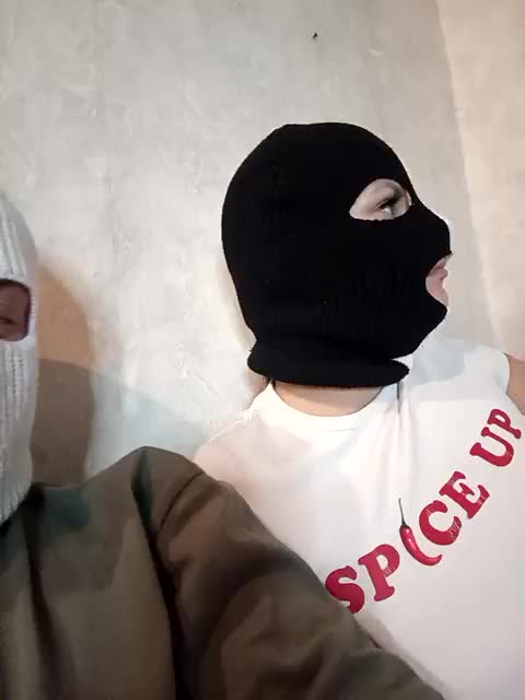 Kiss-Kissaa Adult Chat September 15, 2025