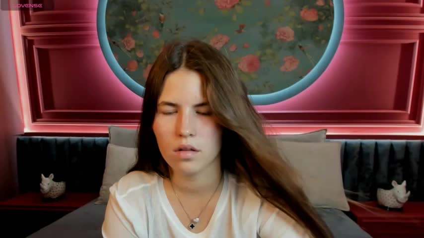 MiaMialani Adult Chat September 15, 2025