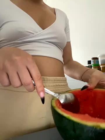 girlsz_ Adult Chat September 15, 2025