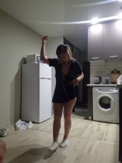 Kira183 Adult Chat September 15, 2025