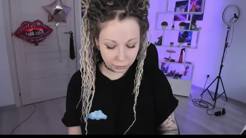 HoneySallyMoore Adult Chat September 15, 2025