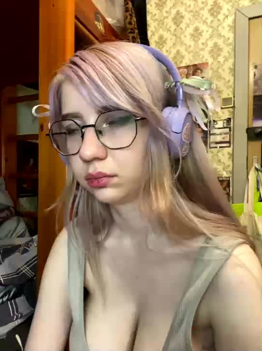 anadewitt Adult Chat September 15, 2025