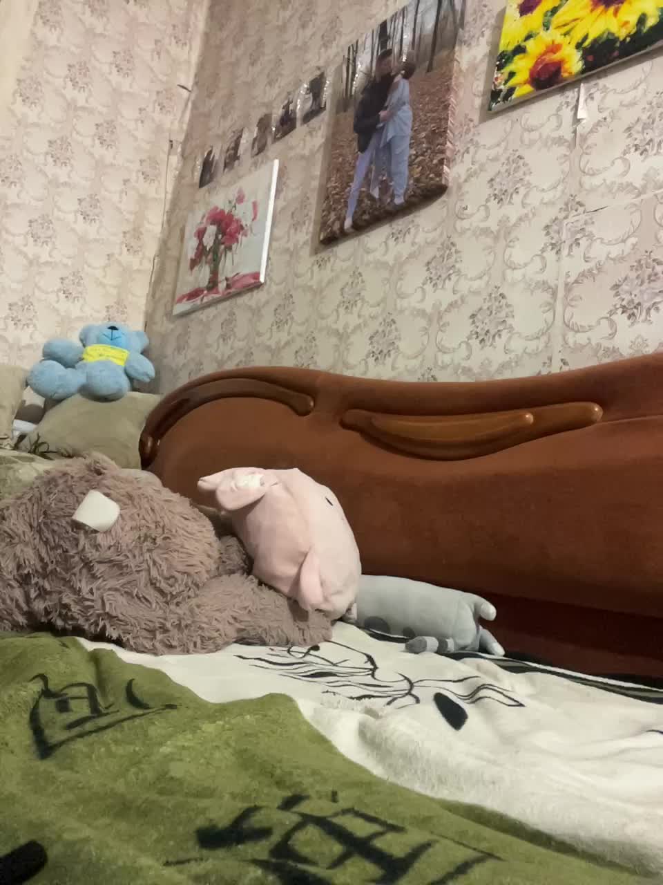 Milana22a Adult Chat September 15, 2025