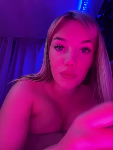 LYALAtop Adult Chat September 15, 2025