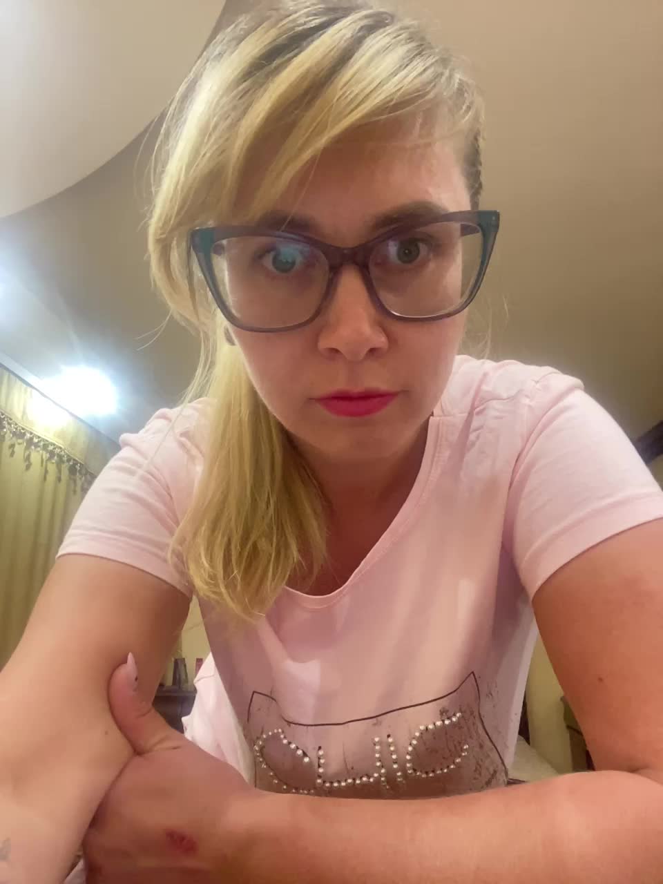 Elegant00Girl Adult Chat September 15, 2025