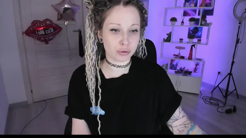 HoneySallyMoore Adult Chat September 15, 2025