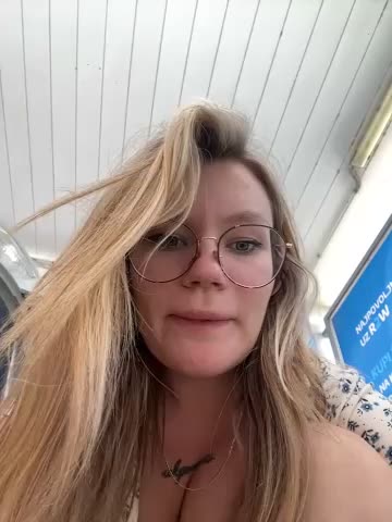 justmilaa Adult Chat September 15, 2025