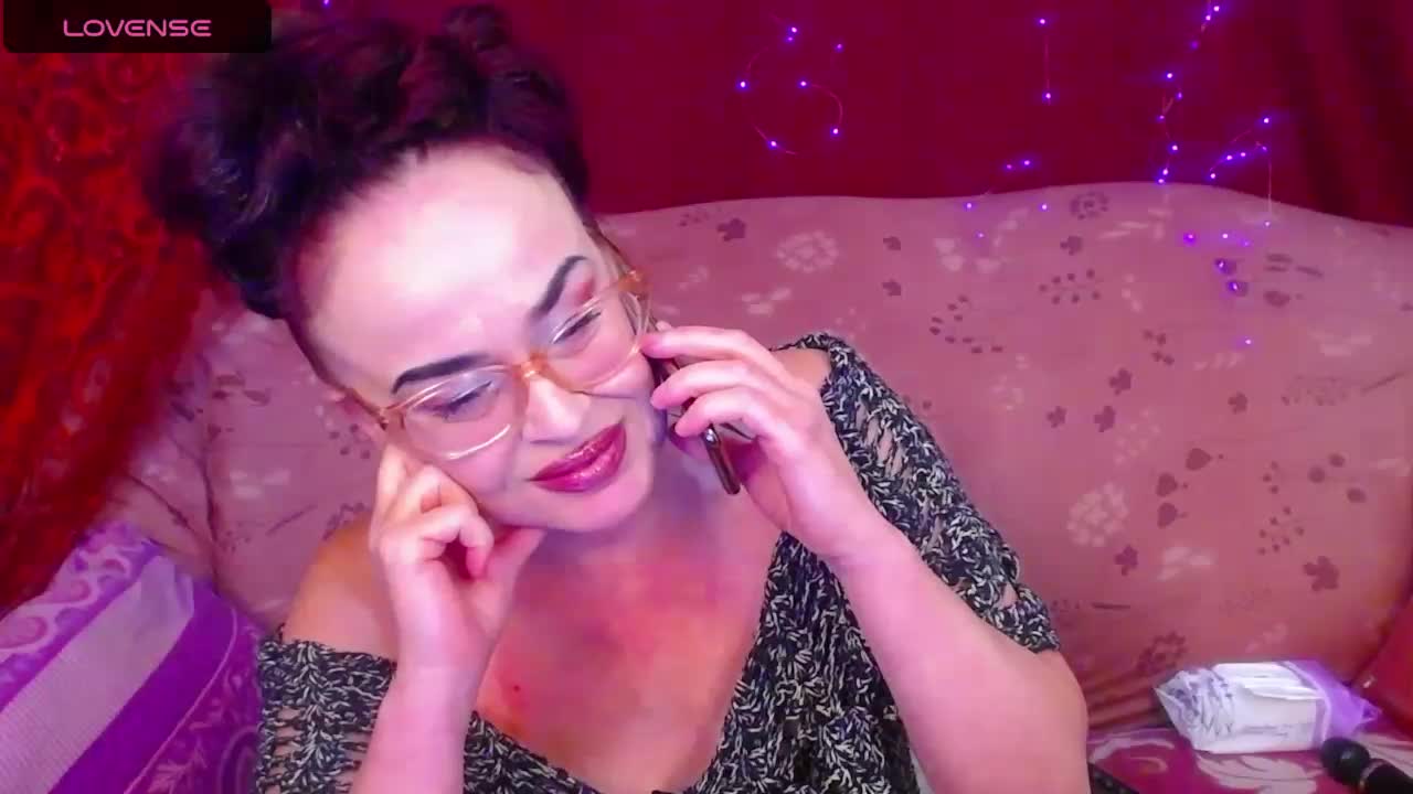 hotzlata Adult Chat September 15, 2025