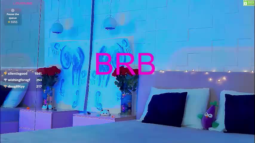 emma_plux Adult Chat September 15, 2025