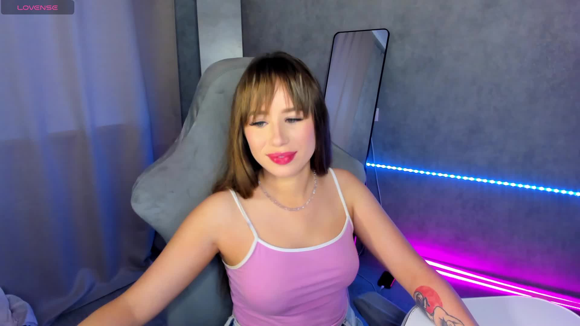 AvroraAvans Adult Chat September 15, 2025