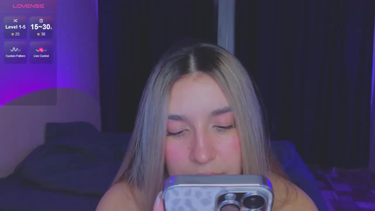 RoxyChilli Adult Chat September 15, 2025