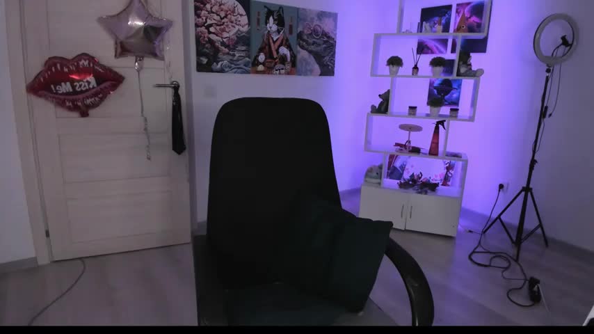 HoneySallyMoore Adult Chat September 15, 2025