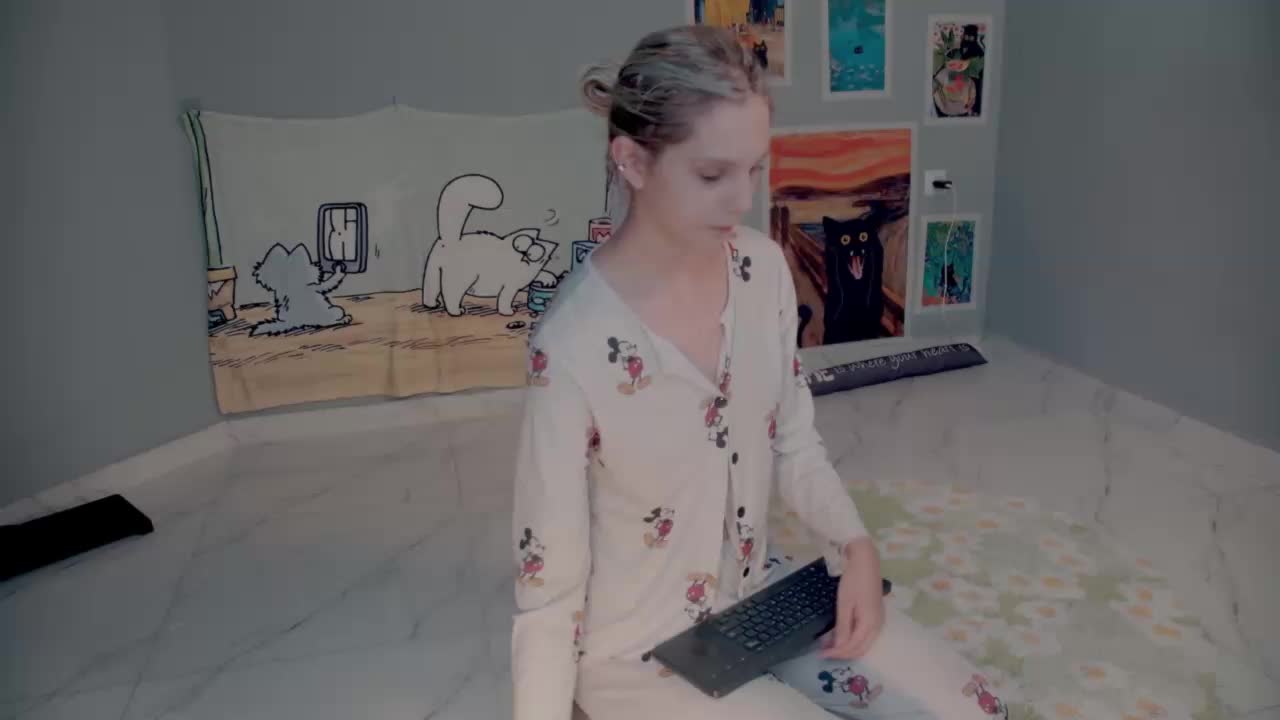 wo_voz Adult Chat September 15, 2025