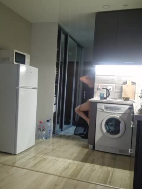 Kira183 Adult Chat September 15, 2025