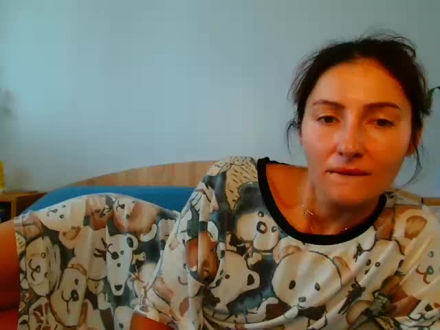 Irina9793 Adult Chat September 15, 2025