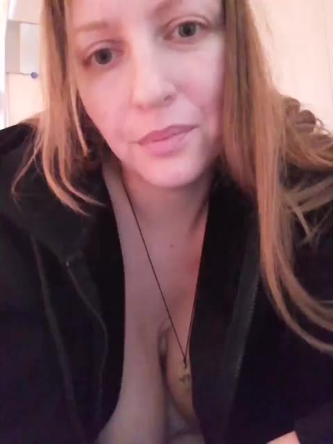 Viktoria-play Adult Chat September 15, 2025