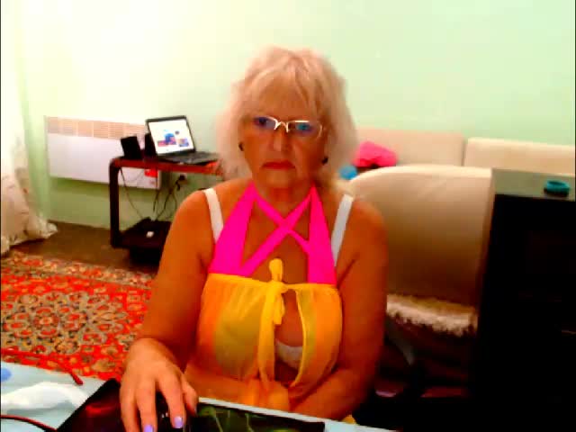 Natalia7634 Adult Chat September 15, 2025