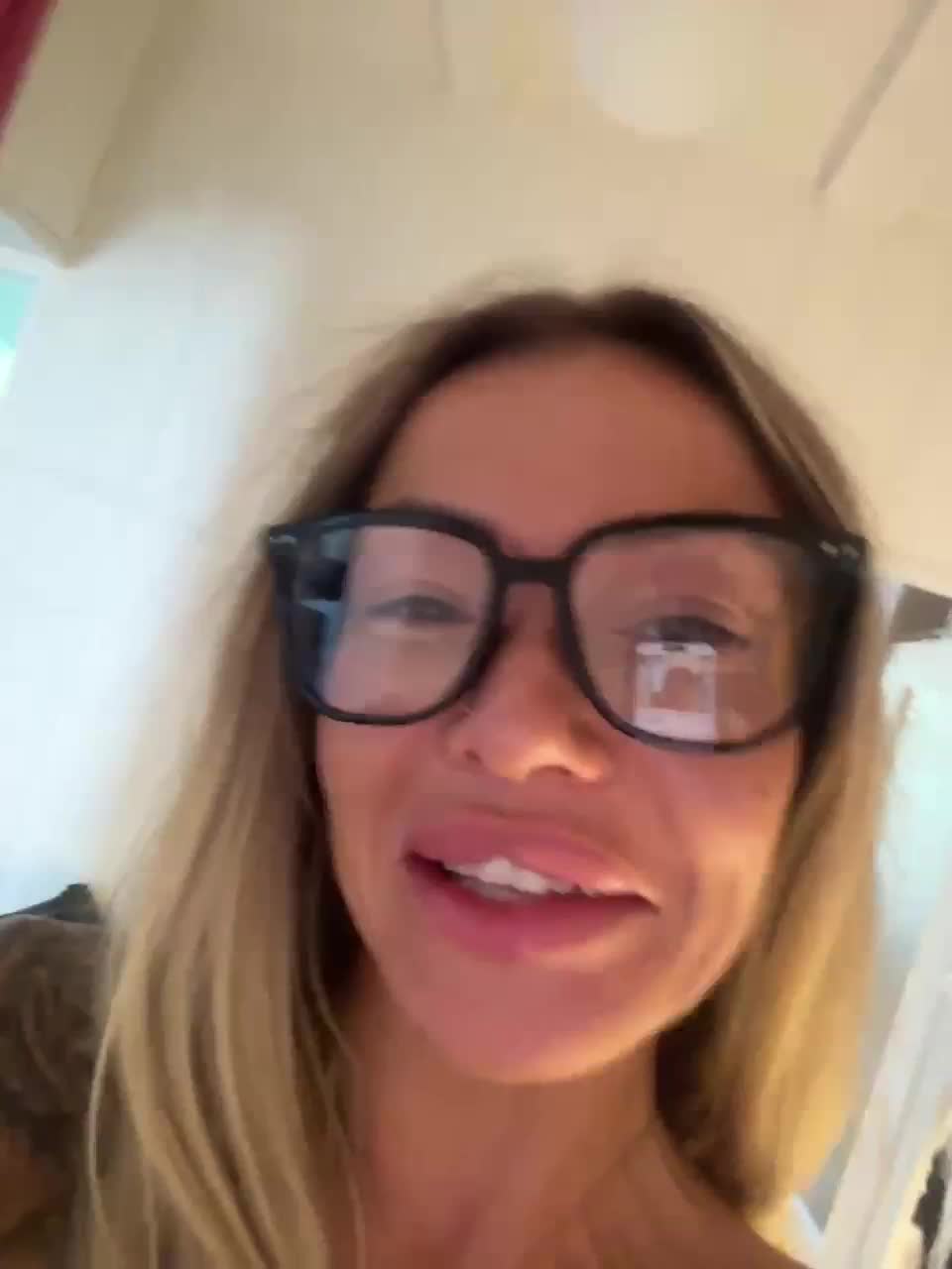 WILD-ANGEL777 Adult Chat September 15, 2025