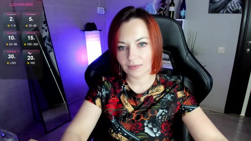 Serena_Woods Adult Chat September 16, 2025