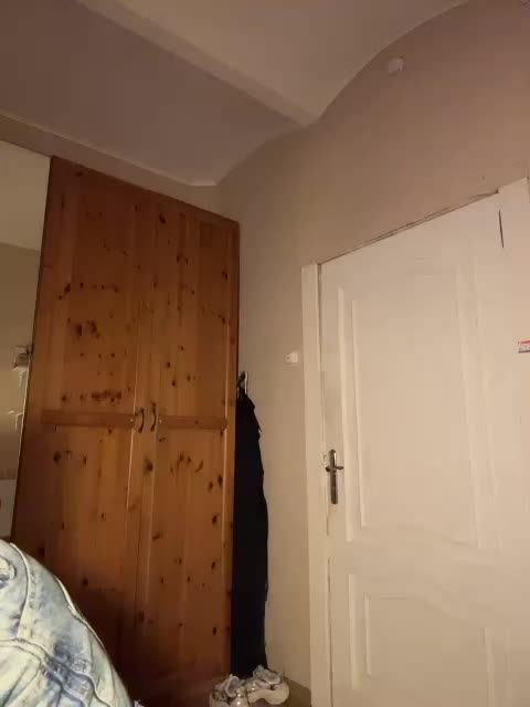 Wow-Eva Adult Chat September 16, 2025