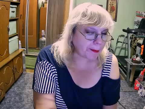 LOLA8888 Adult Chat September 16, 2025