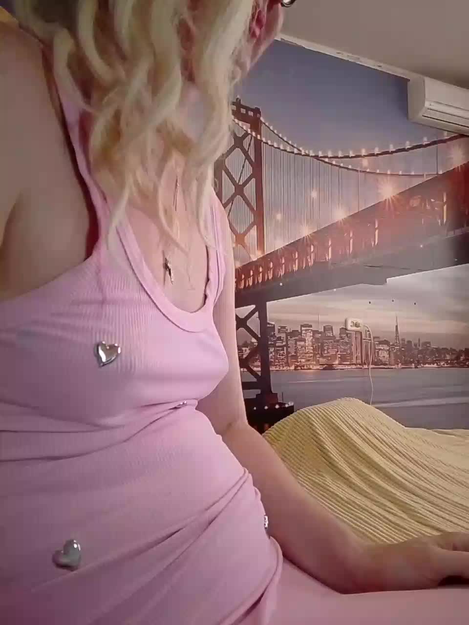 MoniKkkkkkkkkk Adult Chat September 16, 2025