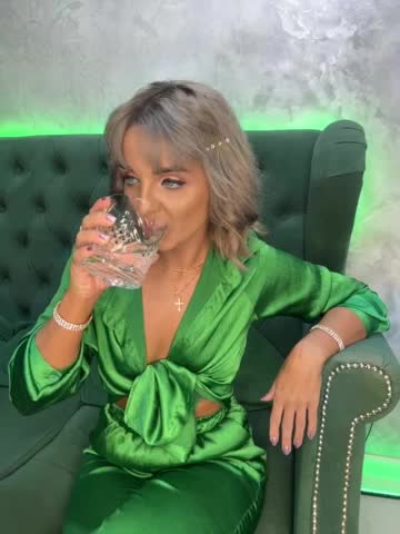 Darina_ Adult Chat September 16, 2025