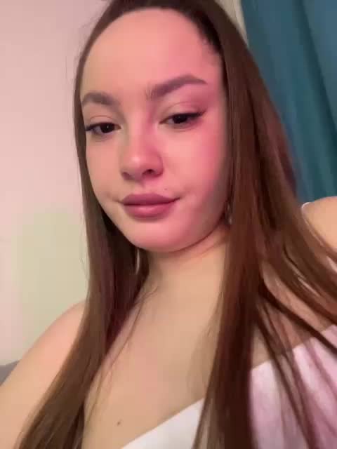 -Violetta- Adult Chat September 16, 2025