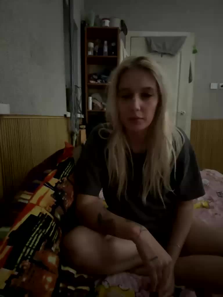 RiARTxxx Adult Chat September 16, 2025