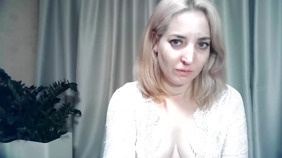 mariska-kiska Adult Chat September 16, 2025