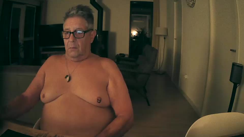 woodwurm Adult Chat September 16, 2025