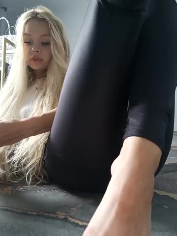 -RIVIERA- Adult Chat September 16, 2025