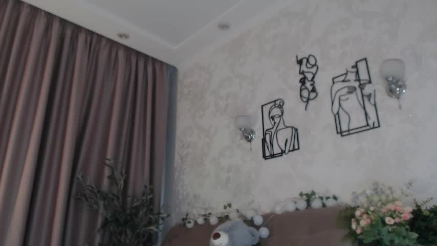 Emilly_angel Adult Chat September 16, 2025