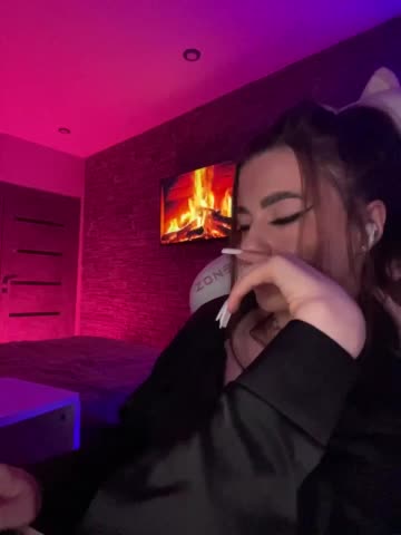 HotGirlEva Adult Chat September 16, 2025