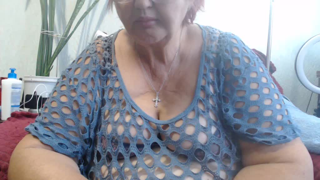 DeniseeRosea Adult Chat September 16, 2025