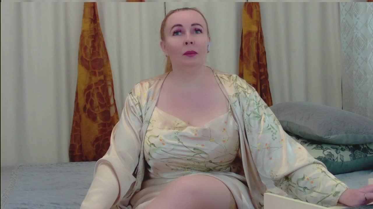 IrennaShine Adult Chat September 16, 2025