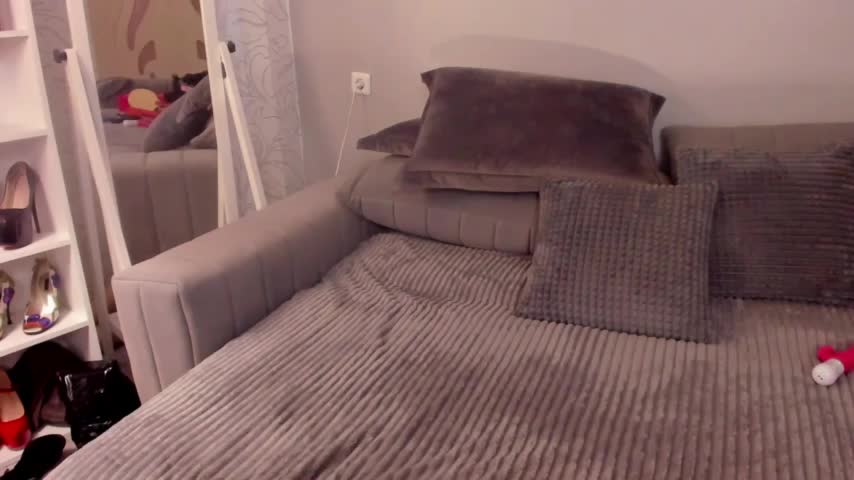 Jullia_Moor Adult Chat September 16, 2025