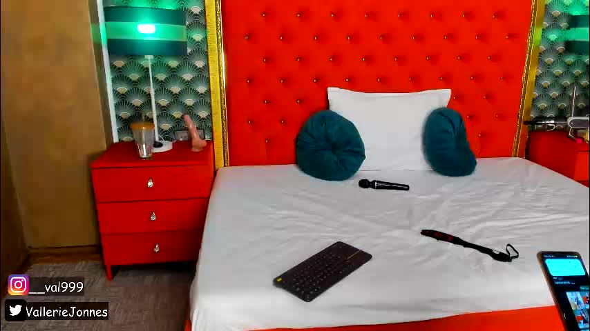 valleriejonnes Adult Chat September 16, 2025