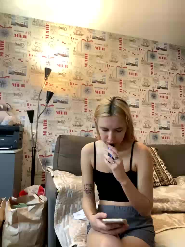 lina_wap Adult Chat September 16, 2025