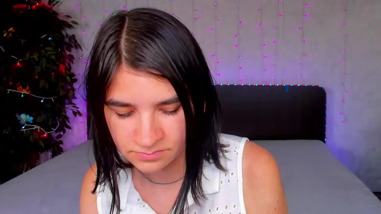 Polly-Love Adult Chat September 16, 2025