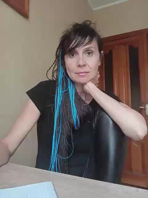 Hellenalonenochka Adult Chat September 16, 2025