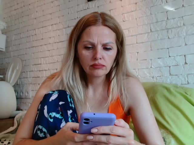 AngelAlone Adult Chat September 16, 2025