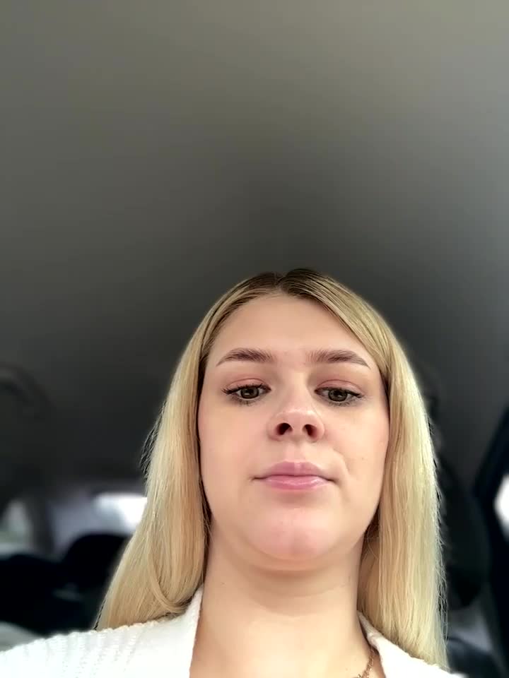 Love_Bri Adult Chat September 17, 2025